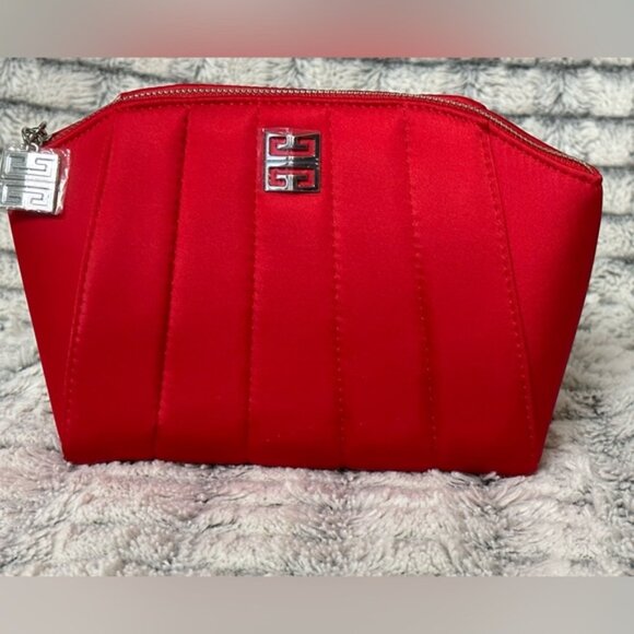 New Givenchy Toiletry bag/ cosmetic/ makeup bag/ pouch / case - Picture 2 of 7